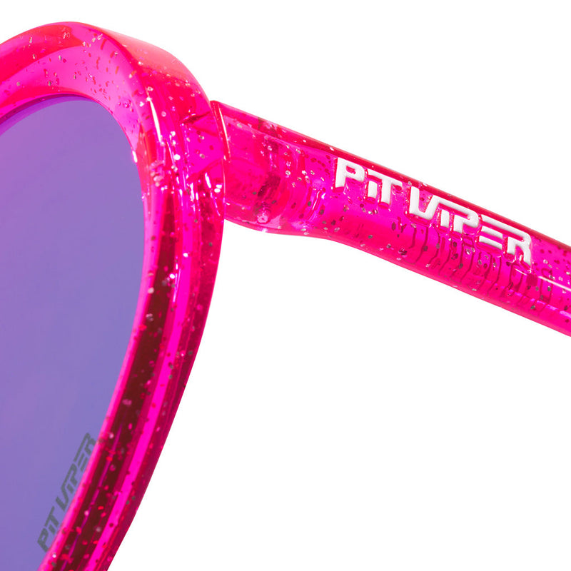  | its_not_like_the_photography_guy_has_anything_better_to_do.JPG | Studio view of The Dragonfruit Jellies Admirer