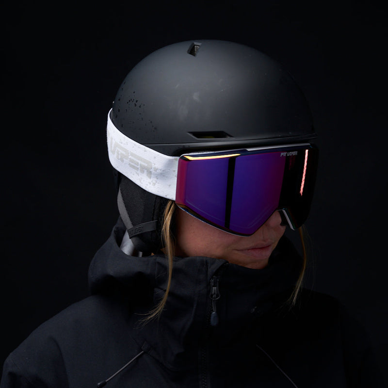  | photo_of_person_2.JPG | Studio view of The Miami Nights BN5000 Goggle