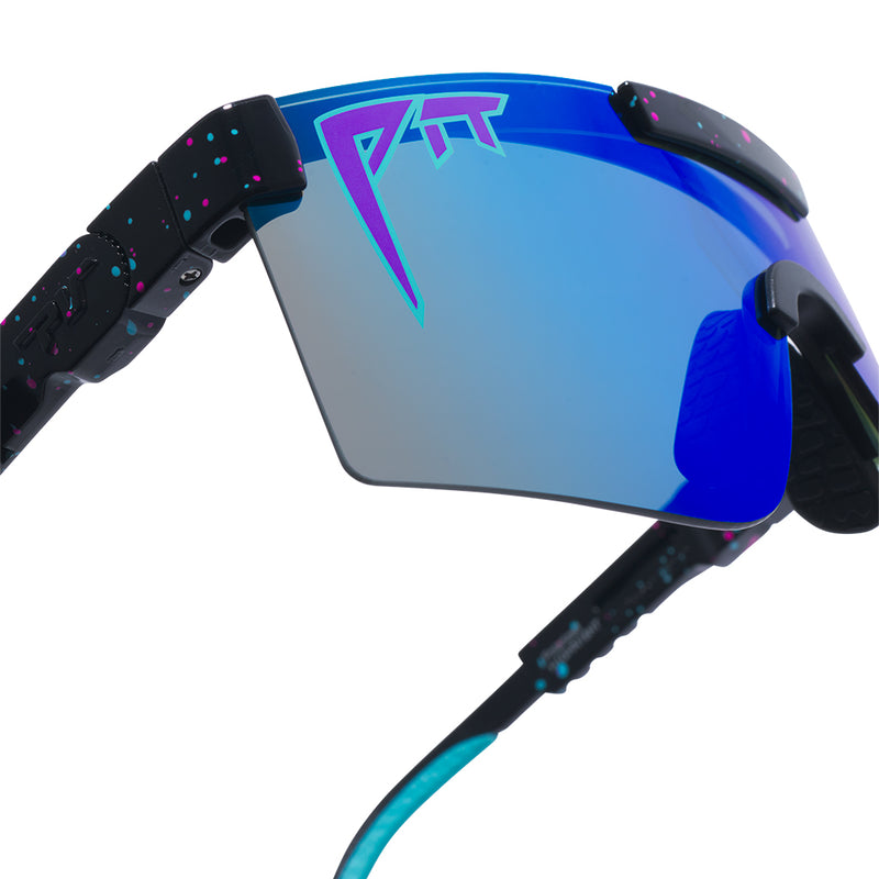 HDPV Polarized Blue / Regular | im_ready_for_my_closeup.JPG | Angled view of The Midnight Original 2.0 with hdpv polarized blue / regular lens on white background