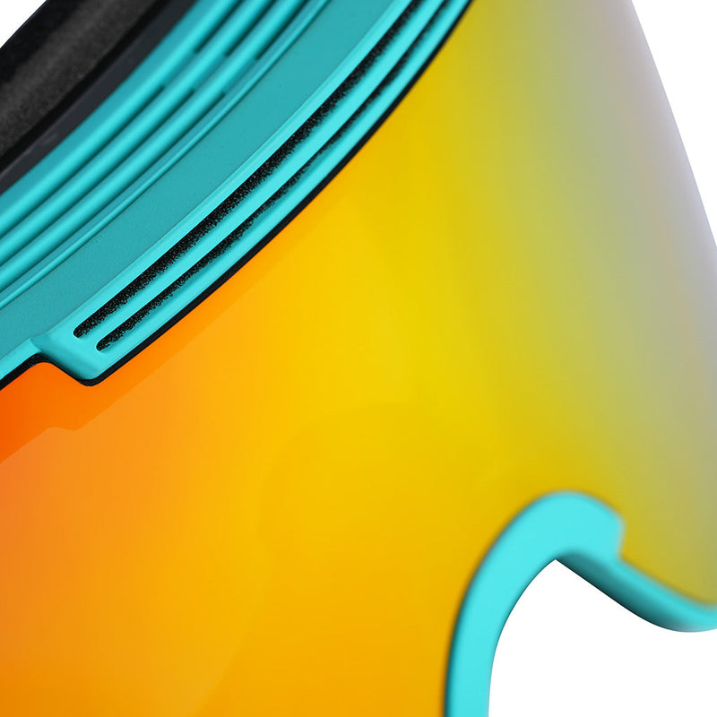  | im_ready_for_my_closeup.JPG | Studio view of The Snowmachine Proform Goggle