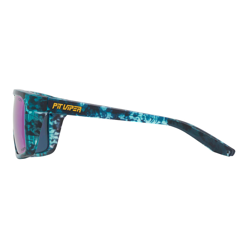/ HDPV Polarized Blue | even_more_side_view.jpg | Angled view of The Seatort Turboshaft with hdpv polarized blue lens on white background