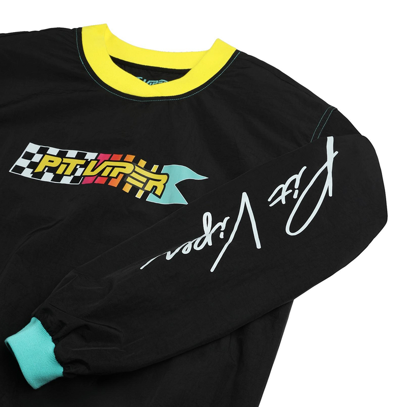  | im_detail_oriented.JPG | The Snowmachine Windshirt from Pit Viper